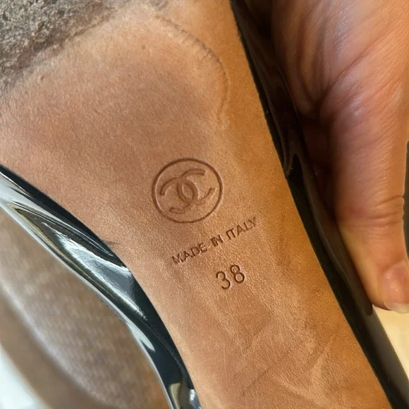 Chanel patent leather black platform pumps high heels 38 - Picture 6 of 13